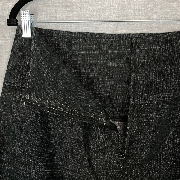 BCX Knee Length Skirt Black Denim Sz 11 Lightweight Zipper Back Closure - Picture 4 of 7
